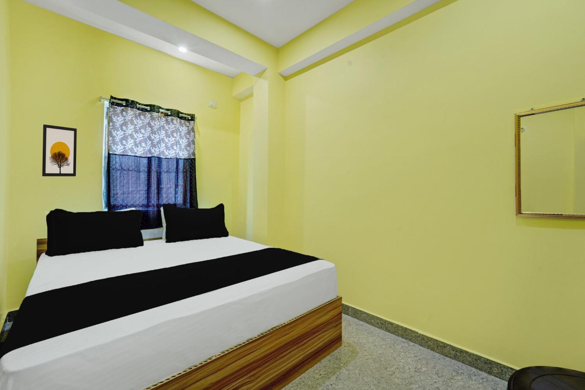 Hotel O Radha Rani Hotel Rājgīr Exteriör bild