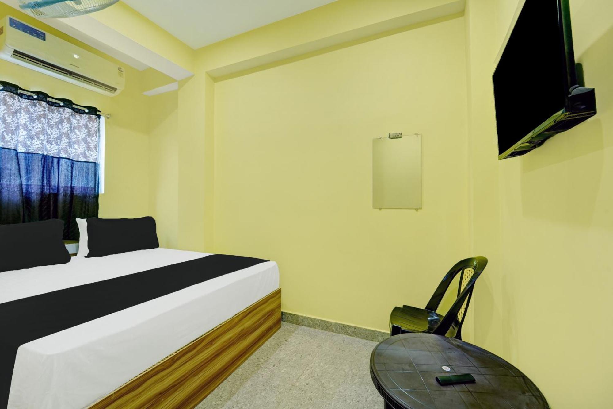 Hotel O Radha Rani Hotel Rājgīr Exteriör bild
